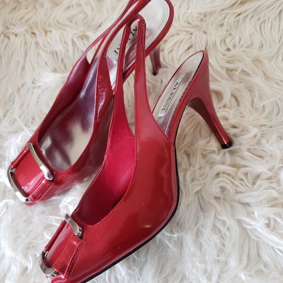 Shoes - Picture 3 of 3